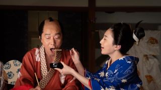 特別待遇を受ける喜三二(尾美としのり)は…大河ドラマ「べらぼう~蔦重栄華乃夢噺~」第18回