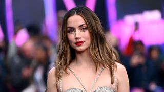 アナ・デ・アルマス、圧巻の美!キアヌ・リーヴス、ノーマン・リーダス、ドニー・イェン登場『バレリーナ』ワールドプレミア