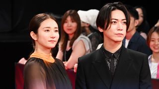 亀梨和也・柴咲コウ・木村文乃が登壇!綾野剛主演『でっちあげ ~殺人教師と呼ばれた男』完成披露