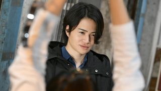 「放送局占拠」アマビエがマスクを外す!第3話場面写真(ネタバレあり)