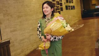 小芝風花、佐藤健らの晴れやかな笑顔「私の夫と結婚して」クランクアップ時のメイキング写真