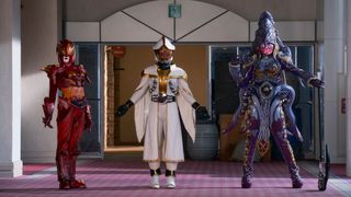 「ガールズリミックス」ヒート・ドーパント＆仮面ライダーワイズマン＆グロッタ怪人態が並ぶ！最新場面カット