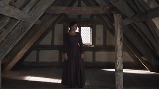 戯曲「ハムレット」の背景にある悲劇と愛描く…映画『ハムネット』スチール3点