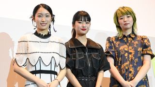 蒔田彩珠＆碧木愛莉が女子高生カップル役！短編映画『サラバ、さらんへ、サラバ』公開記念舞台あいさつ