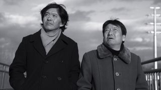 中年男たちが織りなす、オフビートでシュールな愛の形『ベ・ラ・ミ 気になるあなた』場面写真