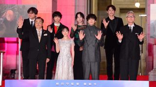 芦田愛菜がまるで王女！岡田将生、染谷将太らと『果てしなきスカーレット』ジャパンプレミアへ