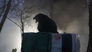 新たな公開日が決定　映画『ヒグマ!!』場面写真（10枚）