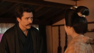 ついにヘブン（トミー・バストウ）を発見…朝ドラ「ばけばけ」第75回の場面写真