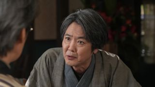 司之介（岡部たかし）は再び密会して…朝ドラ「ばけばけ」第98回の場面写真