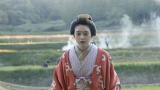 トキ（高石あかり）は面白がって…朝ドラ「ばけばけ」第103回の場面写真