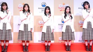 櫻坂46、松田里奈・森田ひかる・谷口愛季・中嶋優月・的野美青が2年連続アニラン授賞式登場！