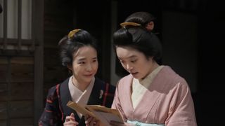 ヘブン（トミー・バストウ）宛ての手紙が…朝ドラ「ばけばけ」第119回の場面写真