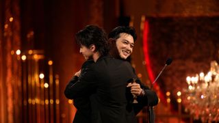 『国宝』吉沢亮＆横浜流星のハグ、チーム集結…感動の名場面集