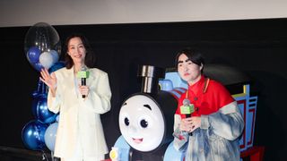 木村佳乃＆イモトアヤコがママ友トーク『映画　きかんしゃトーマス　いっしょに歌おう！ドレミファ♪ソドー島』初日舞台挨拶