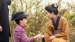 朝ドラ「風、薫る」衣装も話題！貴婦人・捨松（多部未華子）フォトギャラリー