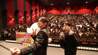 目黒蓮＆高橋文哉『SAKAMOTO DAYS』ファミリー試写会写真