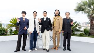 宮舘涼太がカンヌで華麗なターン！本木雅弘、菅田将暉らとフォトコール盛り上げる