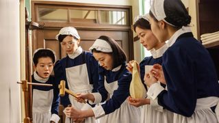 【画像9枚】朝ドラ「風、薫る」直美（上坂樹里）たちは氷を囲んで…第52回場面写真