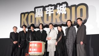 本木雅弘、奇抜衣装で登壇！菅田将暉、吉高由里子らと『黒牢城』初日舞台挨拶