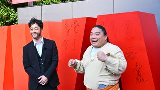 「VIVANT」第2シーズン、“ニセ野崎”がドラムを激励！「ドラム、アメリカへ行く！」開幕式