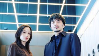 広瀬すず＆林遣都、伝説の東宝特撮リブートで兄妹役！Netflix「ガス人間」撮り下ろしカット