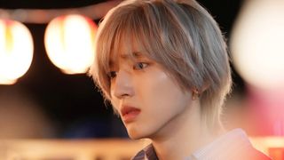 道枝駿佑が安斉星来のネクタイを…『うるわしの宵の月』新場面写真＜5枚＞