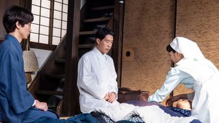 【画像9枚】朝ドラ「風、薫る」藤田（坂口涼太郎）が診察して…第125回場面写真