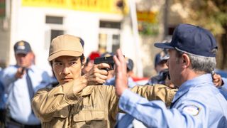 「VIVANT」“救世主”の正体が明らかに！第21話場面写真（ネタバレあり）