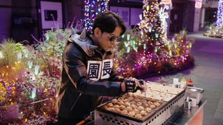 “超ひらパー兄さん”が『SUKIYAKI 上を向いて歩こう』とコラボ！