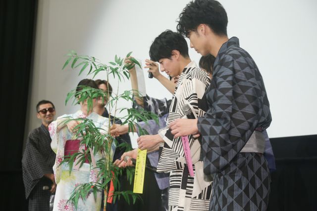 仮面ライダー俳優たちが浴衣でずらり！『GOZEN－純恋の剣－』公開記念舞台あいさつ（9枚目）