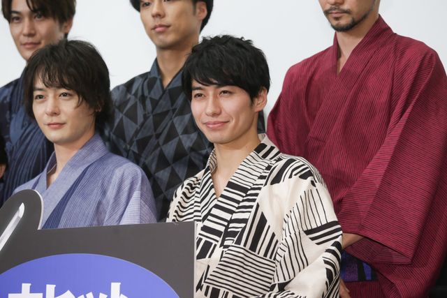 仮面ライダー俳優たちが浴衣でずらり！『GOZEN－純恋の剣－』公開記念舞台あいさつ（14枚目）