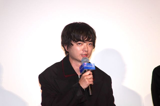 芦田愛菜、岡田将生ほか豪華キャスト登壇！映画『果てしなきスカーレット』初日舞台あいさつ（5枚目）