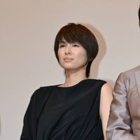 フォトギャラリー 吉瀬美智子 妊娠発表後初の公の場 フォトギャラリー シネマトゥデイ