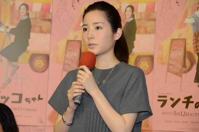 戸田菜穂＆蓮佛美沙子にっこり！「ランチのアッコちゃん」完成試写会フォトギャラリー（6枚目）