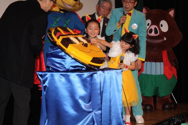 映画『映画かいけつゾロリ だ・だ・だ・だいぼうけん!』初日舞台あいさつフォトギャラリー（2枚目）