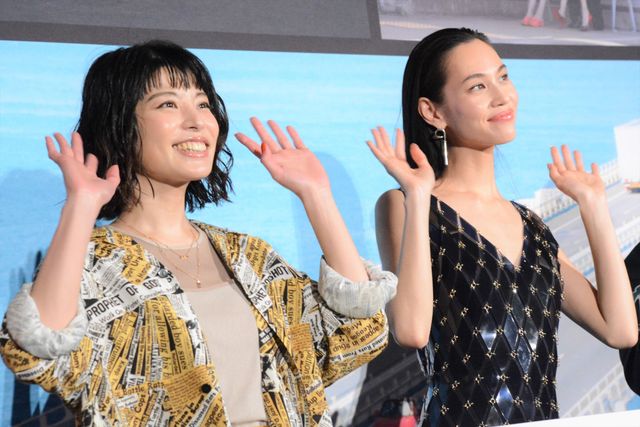 水原希子＆さとうほなみ、めっちゃオシャレ！Netflix映画『彼女』配信直前イベント（2枚目）