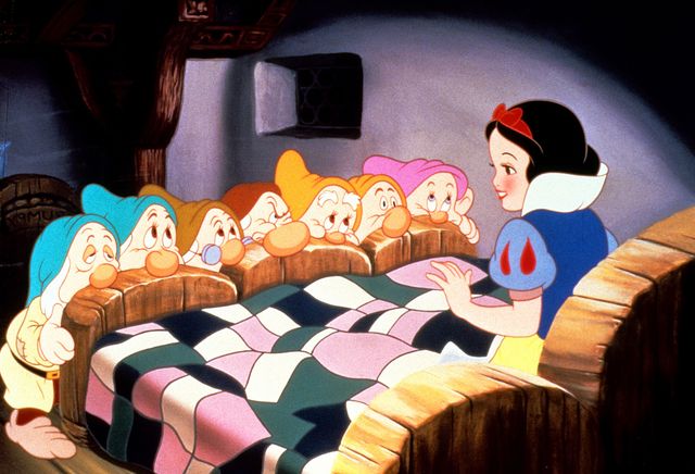 ディズニー 白雪姫 攻めすぎてボツになった16人の小人たち シネマトゥデイ 映画の情報を毎日更新