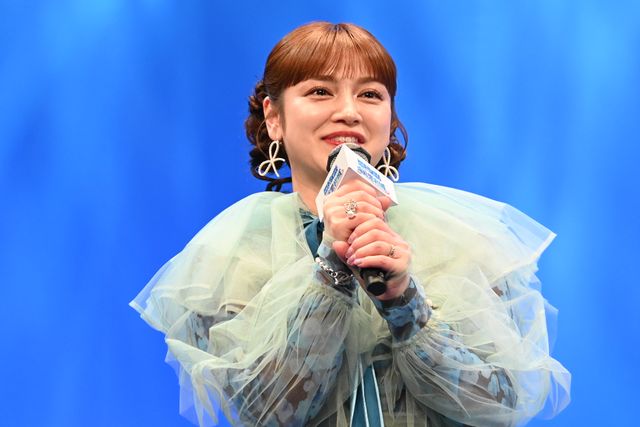 平愛梨、キュートなドレスでアルコ＆ピースと登場！『映画ドラえもん　新・のび太の海底鬼岩城』完成披露（13枚目）