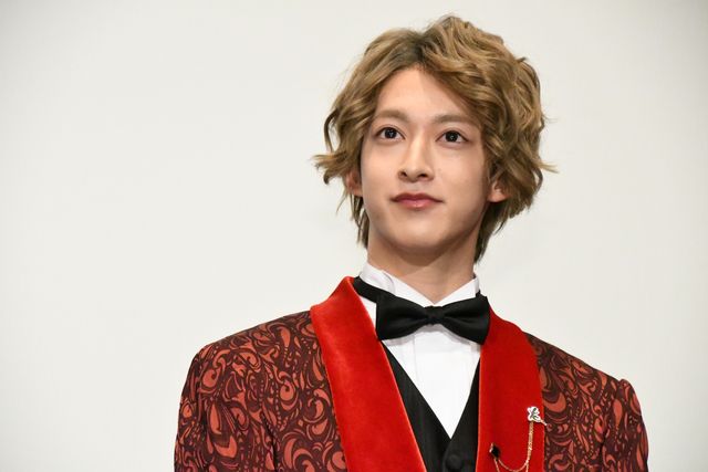 結木滉星、髪の毛の先まで絵になる！『劇場版　騎士竜戦隊リュウソウジャーVSルパンレンジャーVSパトレンジャー』『魔進戦隊キラメイジャー　エピソードZERO』初日舞台あいさつ（5枚目）