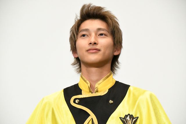 結木滉星、髪の毛の先まで絵になる！『劇場版　騎士竜戦隊リュウソウジャーVSルパンレンジャーVSパトレンジャー』『魔進戦隊キラメイジャー　エピソードZERO』初日舞台あいさつ（17枚目）