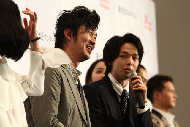 佐々木希×菅田将暉×市原隼人ら、中村倫也主演作で競演！フォトギャラリー（5枚目）