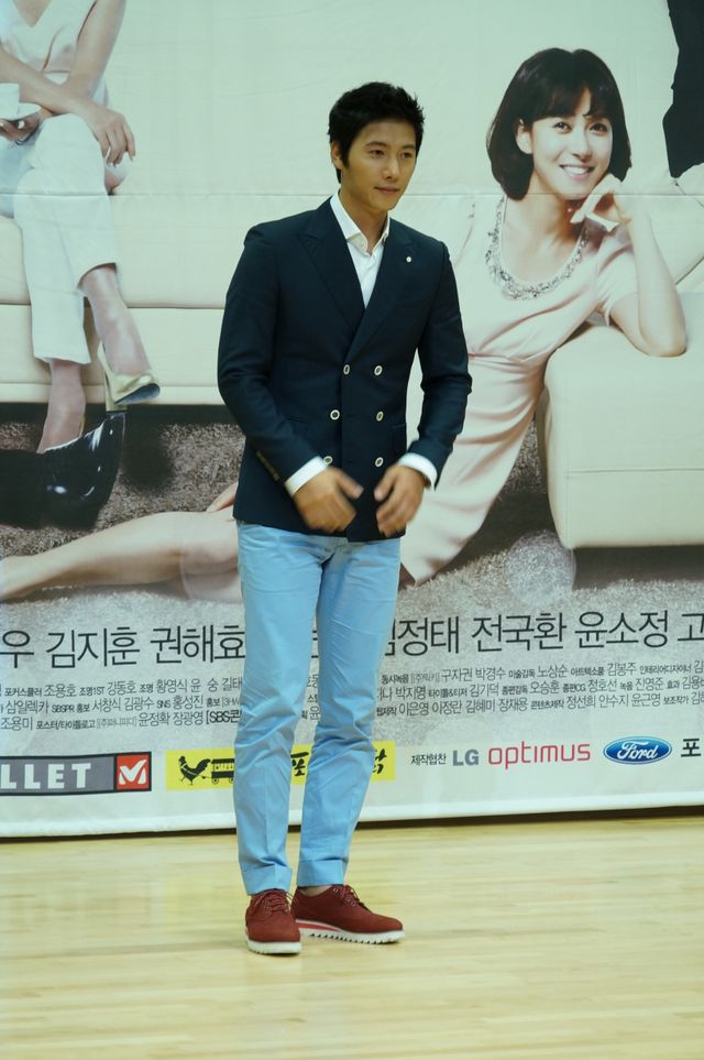 「結婚の女神」キム・ジフン、「視聴率が振るわないSBSドラマの突破口になりそう」と自信＜韓国JPICTURES＞（5枚目）