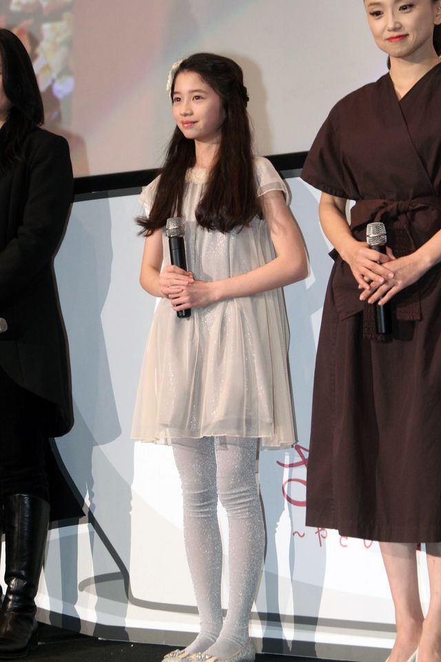 永作博美、佐々木希らの最高の笑顔！『さいはてにて～やさしい香りと待ちながら～』完成披露舞台あいさつフォトギャラリー（6枚目）