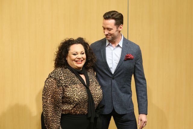 来日中ヒュー・ジャックマン「ハッピーバレンタインデー！」（3枚目）