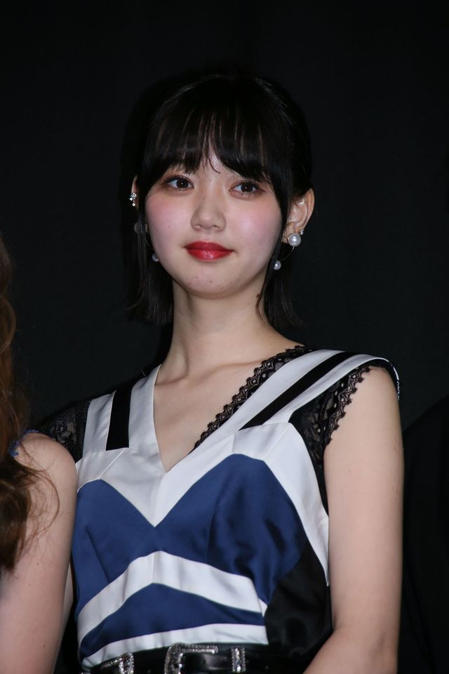 足立梨花が見事なスタイル披露！映画『傷だらけの悪魔』完成披露イベント ギャラリー（11枚目）