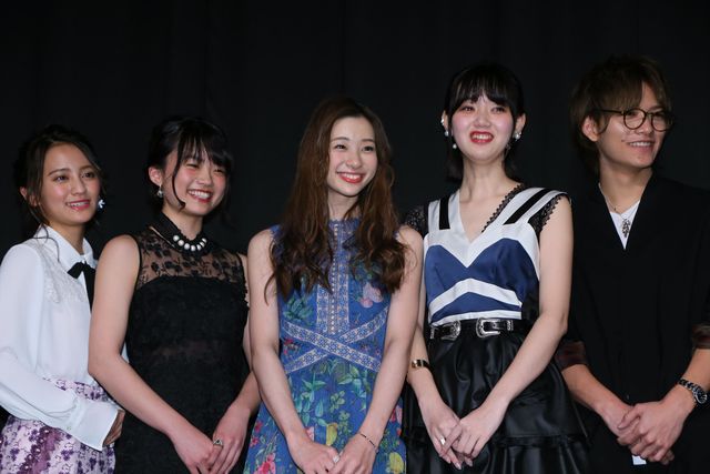 足立梨花が見事なスタイル披露！映画『傷だらけの悪魔』完成披露イベント ギャラリー（12枚目）