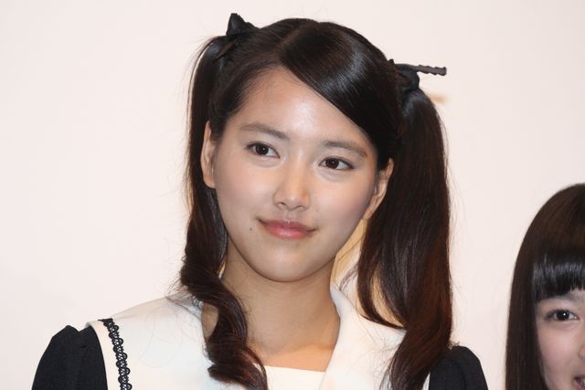 エビ中柏木ひなた＆竹富聖花のかわいすぎる制服姿！『脳漿炸裂ガール』完成披露上映会フォトギャラリー（6枚目）