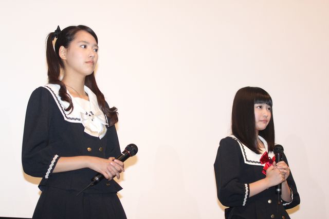 エビ中柏木ひなた＆竹富聖花のかわいすぎる制服姿！『脳漿炸裂ガール』完成披露上映会フォトギャラリー（8枚目）