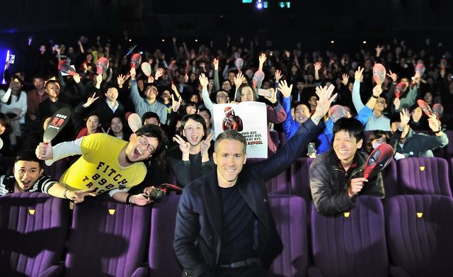 愛されライアンがデッドプールで囲まれる！『デッドプール』プレミアフォトギャラリー（9枚目）