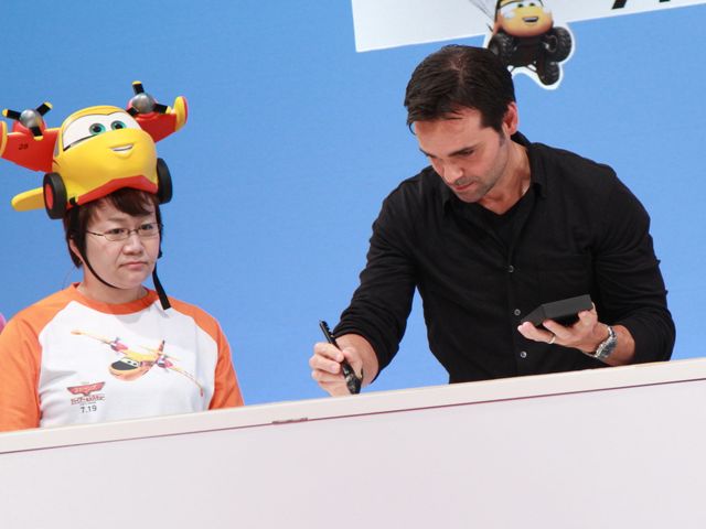 映画『プレーンズ2/ファイアー&レスキュー』来日記者会見イベント写真ギャラリー（4枚目）